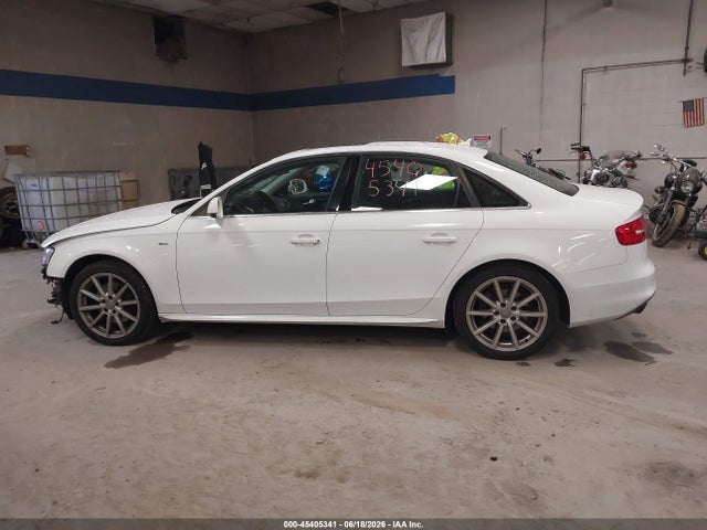 45405341 :رقم المزاد ، WAUFFAFL7GN015623 vin ، 2016 Audi A4 Premium Plus مزاد بيع