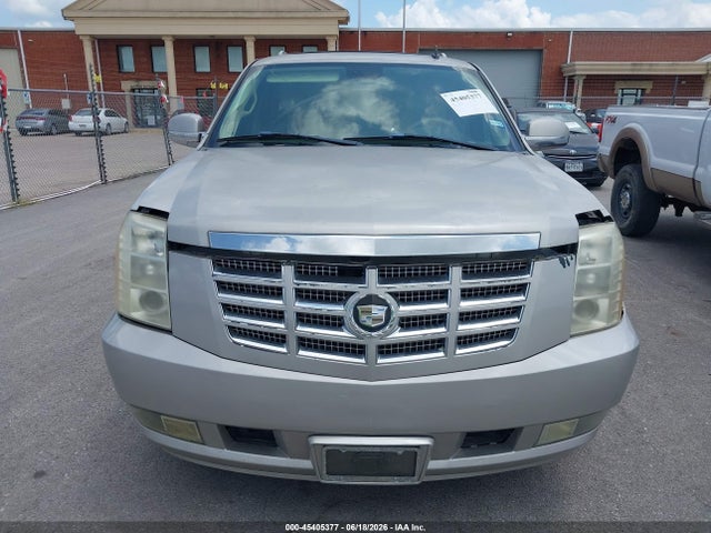 Продаж на аукціоні авто 2007 Cadillac Escalade, vin: 1GYFK63827R299922, номер лоту: 45405377