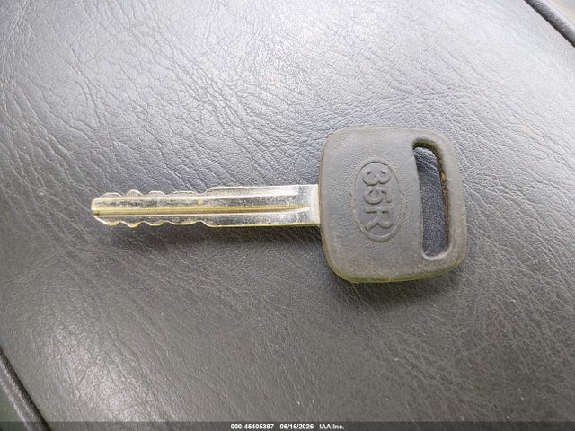 Aukcja sprzedaży 2003 Toyota Tundra Sr5 V8, vin: 5TBBT441X3S379013, numer aukcji: 45405397