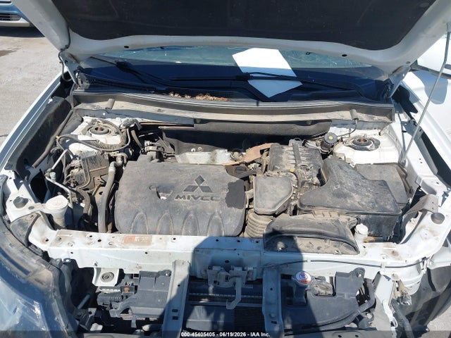 2017 Mitsubishi Outlander Se/sel მანქანა იყიდება აუქციონზე, vin: JA4AZ3A39HZ009057, აუქციონის ნომერი: 45405405