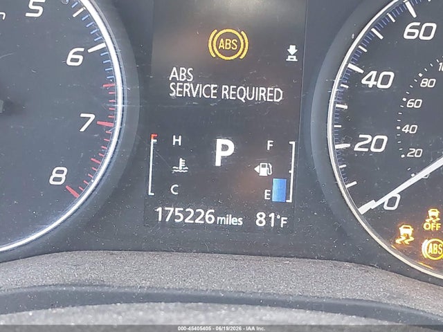 2017 Mitsubishi Outlander Se/sel მანქანა იყიდება აუქციონზე, vin: JA4AZ3A39HZ009057, აუქციონის ნომერი: 45405405