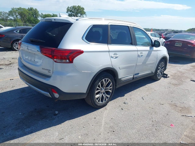 2017 Mitsubishi Outlander Se/sel მანქანა იყიდება აუქციონზე, vin: JA4AZ3A39HZ009057, აუქციონის ნომერი: 45405405