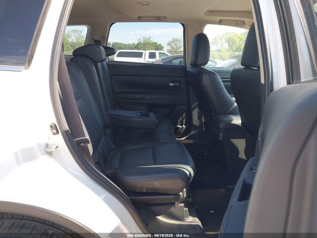 2017 Mitsubishi Outlander Se/sel მანქანა იყიდება აუქციონზე, vin: JA4AZ3A39HZ009057, აუქციონის ნომერი: 45405405