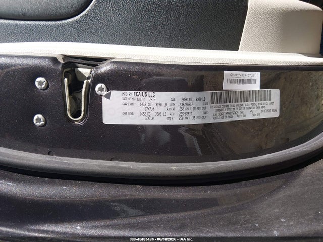 Chrysler Pacifica Hybrid Touring Plus 2017 2C4RC1H75HR797479 Image 9