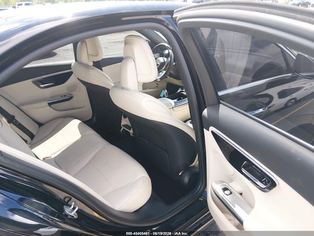 45405461 :رقم المزاد ، W1KAF4GB4RR171513 vin ، 2024 Mercedes-benz C 300 مزاد بيع