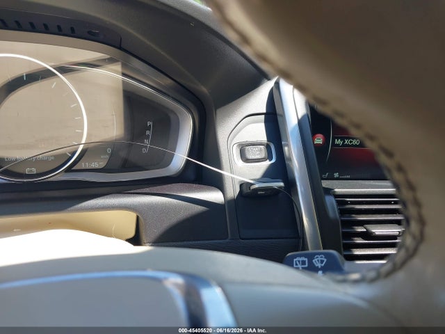 45405520 :رقم المزاد ، YV4612RK5G2813708 vin ، 2016 Volvo Xc60 T5 Premier مزاد بيع