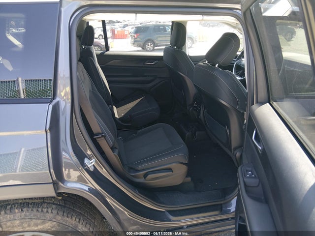 45405592 :رقم المزاد ، 1C4RJJAG2P8825829 vin ، 2023 Jeep Grand Cherokee L Laredo 4x2 مزاد بيع