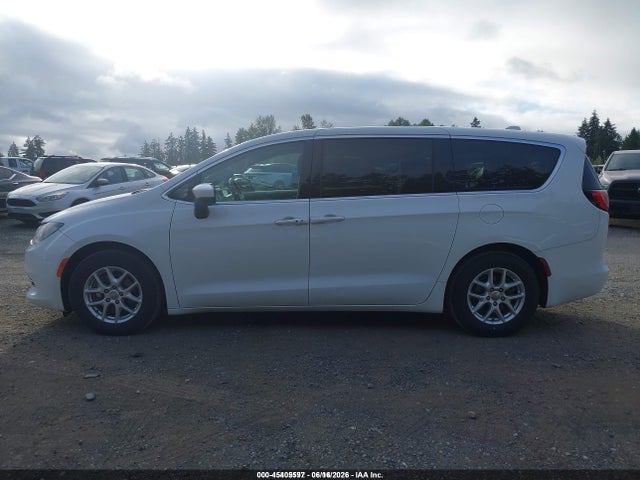 Chrysler Voyager Lx 2020 2C4RC1CG7LR237639 Image 15