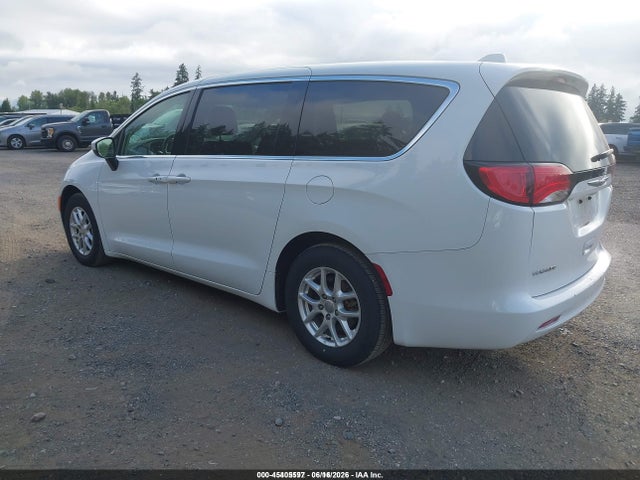 Chrysler Voyager Lx 2020 2C4RC1CG7LR237639 Image 3