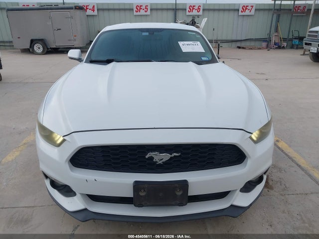 1FA6P8AMXF5322166 Ford Mustang V6