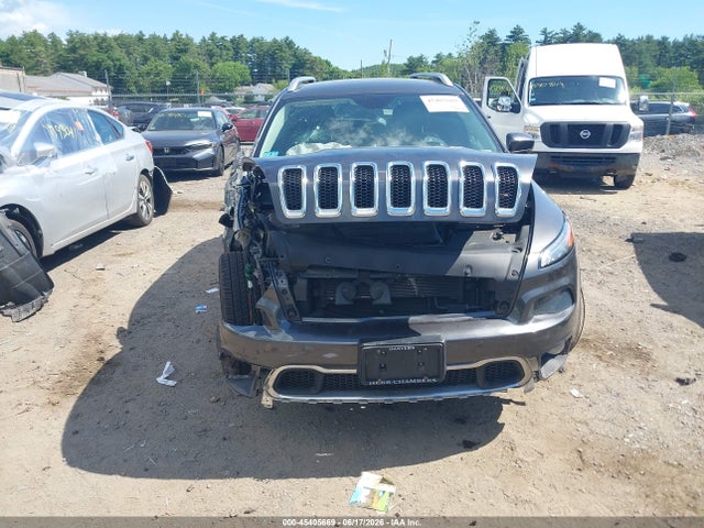 1C4PJMDS8FW613889 Jeep Cherokee Limited