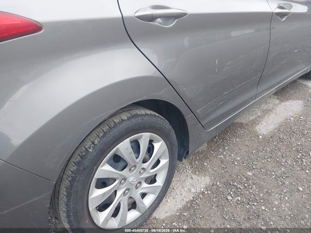 45405738 :رقم المزاد ، 5NPDH4AE7CH137875 vin ، 2012 Hyundai Elantra Gls مزاد بيع
