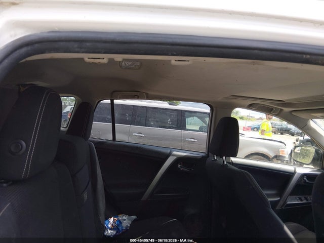 Auction sale of the 2017 Toyota Rav4 Hybrid Xle, vin: JTMRJREV2HD090902, lot number: 45405749