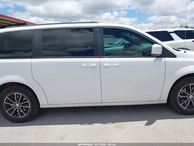 Dodge Grand Caravan Gt 2018 2C4RDGEG5JR335370 Image 14