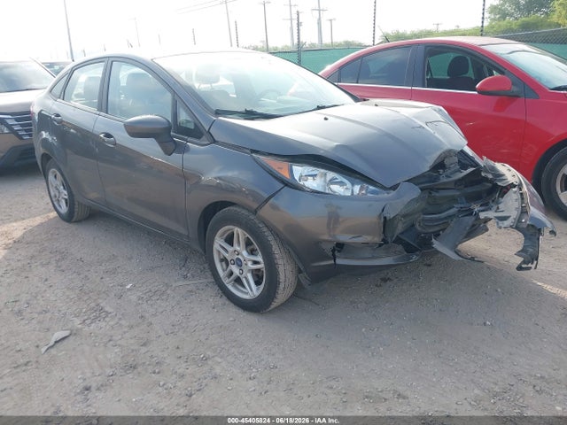 45405824 :رقم المزاد ، 3FADP4BJXKM103877 vin ، 2019 Ford Fiesta Se مزاد بيع