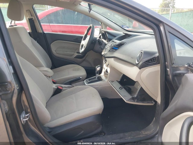 45405824 :رقم المزاد ، 3FADP4BJXKM103877 vin ، 2019 Ford Fiesta Se مزاد بيع