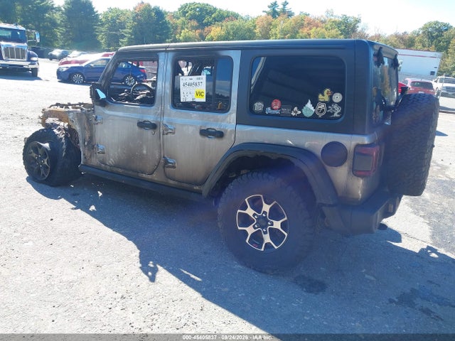 1C4HJXFNXJW182848 Jeep Wrangler Unlimited Rubicon 4x4