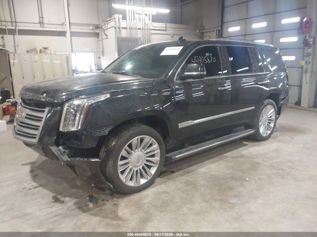 Cadillac Escalade Platinum 2018 1GYS4DKJ1JR165105 Image 2