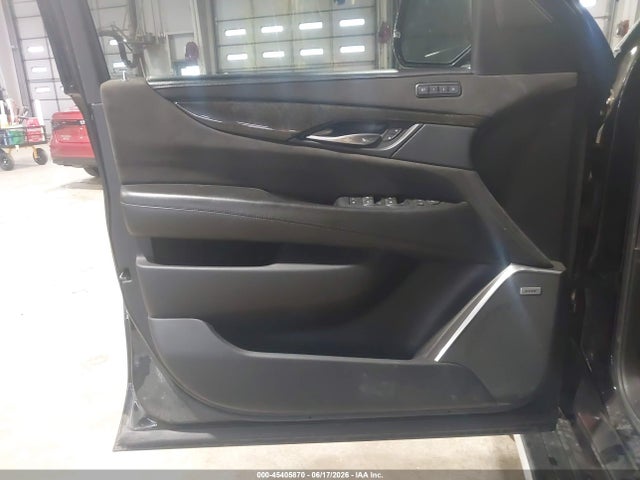 Cadillac Escalade Platinum 2018 1GYS4DKJ1JR165105 Image 9