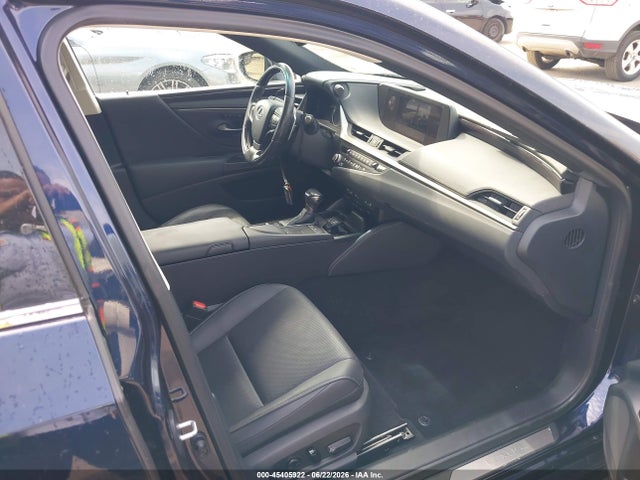 2021 Lexus Es 350 მანქანა იყიდება აუქციონზე, vin: 58ADZ1B15MU110404, აუქციონის ნომერი: 45405922