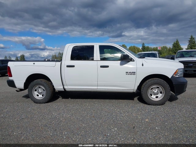 Aukcja sprzedaży 2018 Ram 1500 Tradesman  4x4 5'7 Box, vin: 1C6RR7KG7JS300521, numer aukcji: 45405957