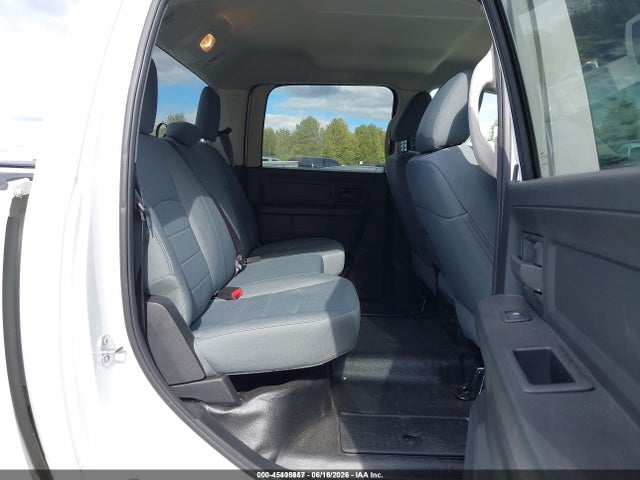 Продажа на аукционе авто 2018 Ram 1500 Tradesman  4x4 5'7 Box, vin: 1C6RR7KG7JS300521, номер лота: 45405957