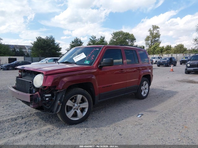 45405977 :رقم المزاد ، 1C4NJPBA1ED757670 vin ، 2014 Jeep Patriot Altitude مزاد بيع