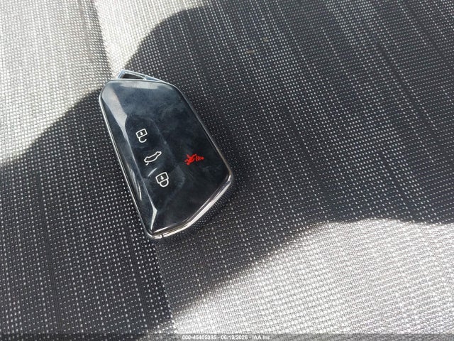 2022 Volkswagen Id.4 Pro მანქანა იყიდება აუქციონზე, vin: WVGRMPE20NP044492, აუქციონის ნომერი: 45405985