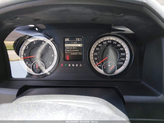 45405996 :رقم المزاد ، 1C6RR7KGXJS323114 vin ، 2018 Ram 1500 مزاد بيع