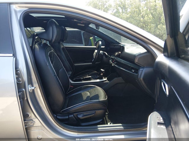 2025 Kia K4 Gt-line მანქანა იყიდება აუქციონზე, vin: 3KPFW4DE7SE049034, აუქციონის ნომერი: 45406064