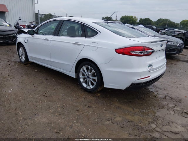 Ford Fusion Energi Titanium 2019 3FA6P0SU5KR233306 Image 3