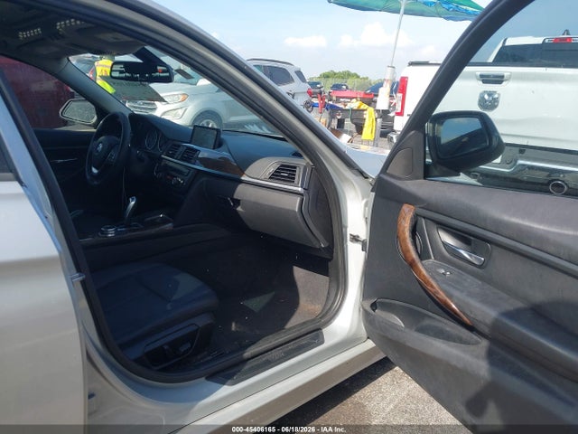 45406165 :رقم المزاد ، WBA3A5G57ENP29774 vin ، 2014 Bmw 328i مزاد بيع