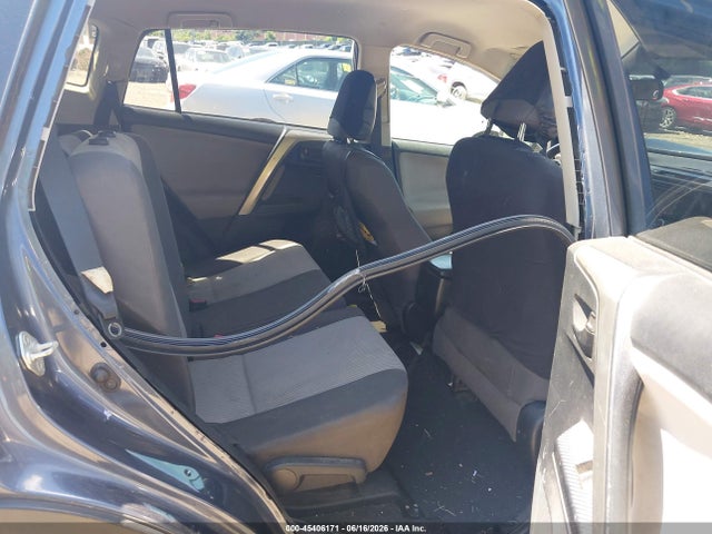 Toyota RAV4 LE 2014 JTMBFREV2ED056098 Image 8