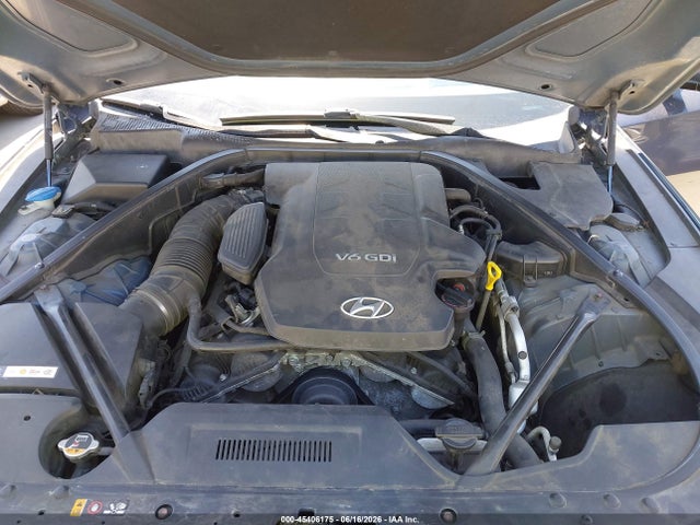 Продажа на аукционе авто 2015 Hyundai Genesis 3.8, vin: KMHGN4JEXFU096301, номер лота: 45406175