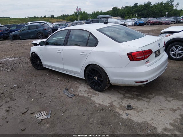 2015 Volkswagen Jetta 1.8t Sport მანქანა იყიდება აუქციონზე, vin: 3VWD17AJ4FM347848, აუქციონის ნომერი: 45406186