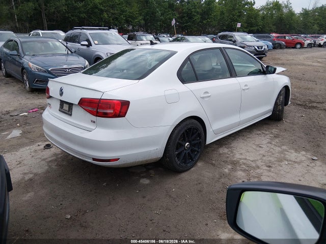 2015 Volkswagen Jetta 1.8t Sport მანქანა იყიდება აუქციონზე, vin: 3VWD17AJ4FM347848, აუქციონის ნომერი: 45406186