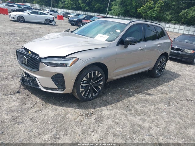 YV4M12RM2T1408298 Volvo Xc60 B5 Ultra