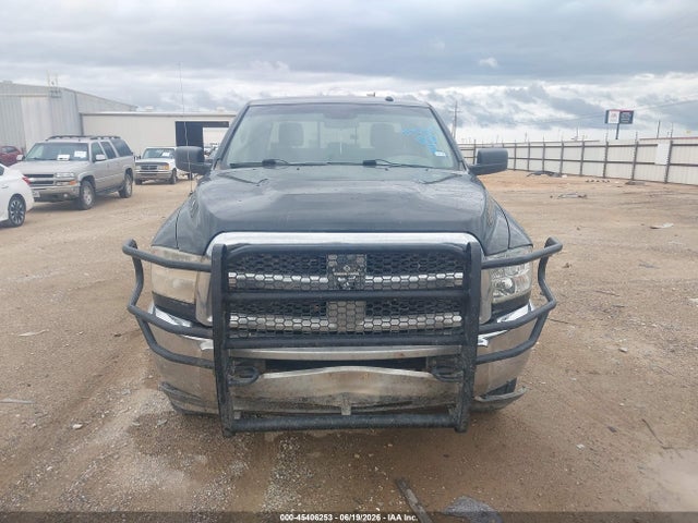 45406253 :رقم المزاد ، 3C6UR5CJXGG147819 vin ، 2016 Ram 2500 Tradesman مزاد بيع