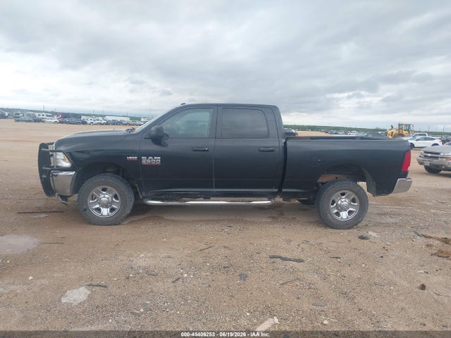 45406253 :رقم المزاد ، 3C6UR5CJXGG147819 vin ، 2016 Ram 2500 Tradesman مزاد بيع