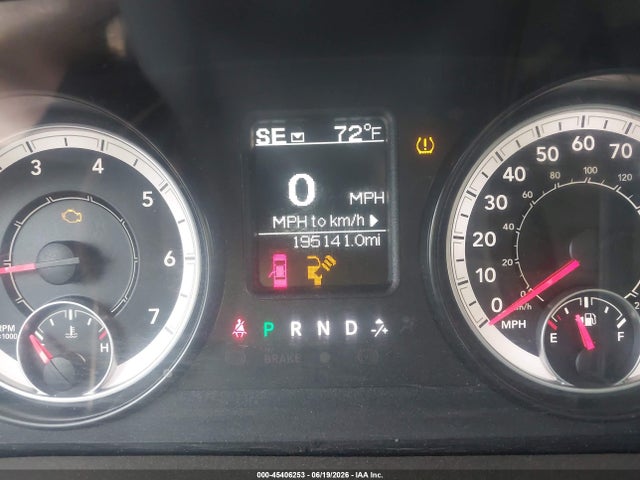 45406253 :رقم المزاد ، 3C6UR5CJXGG147819 vin ، 2016 Ram 2500 Tradesman مزاد بيع