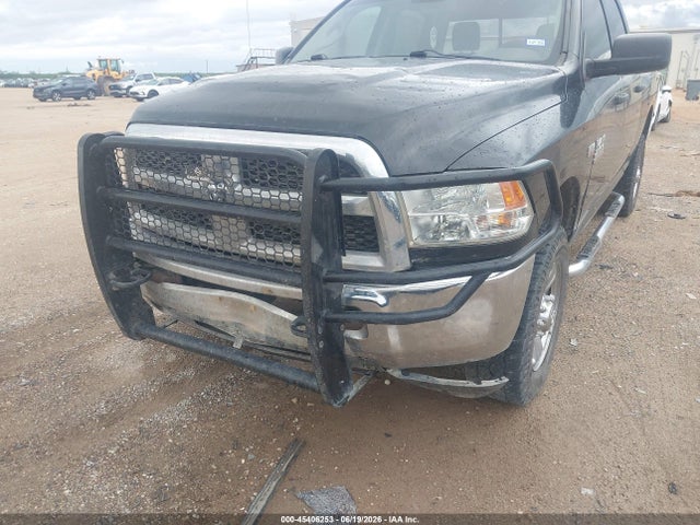 45406253 :رقم المزاد ، 3C6UR5CJXGG147819 vin ، 2016 Ram 2500 Tradesman مزاد بيع