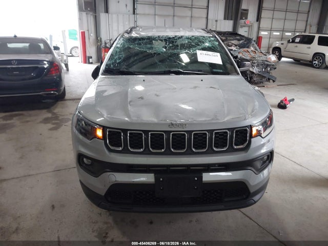 2025 Jeep Compass Latitude 4x4 მანქანა იყიდება აუქციონზე, vin: 3C4NJDBN5ST553574, აუქციონის ნომერი: 45406269