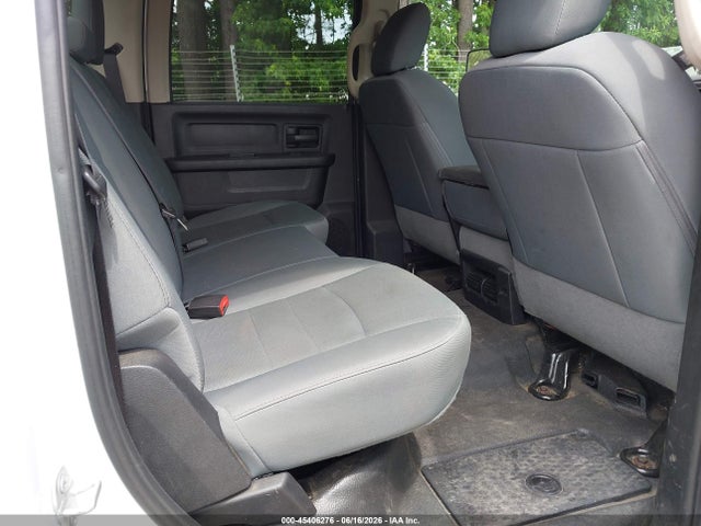 45406276 :رقم المزاد ، 3C63R3GL7HG711245 vin ، 2017 Ram 3500 Tradesman  4x4 8' Box مزاد بيع