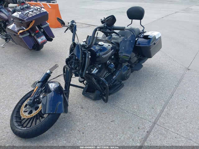 Harley-Davidson FLHRXS 2019 1HD1KVP10KB638538 Image 2