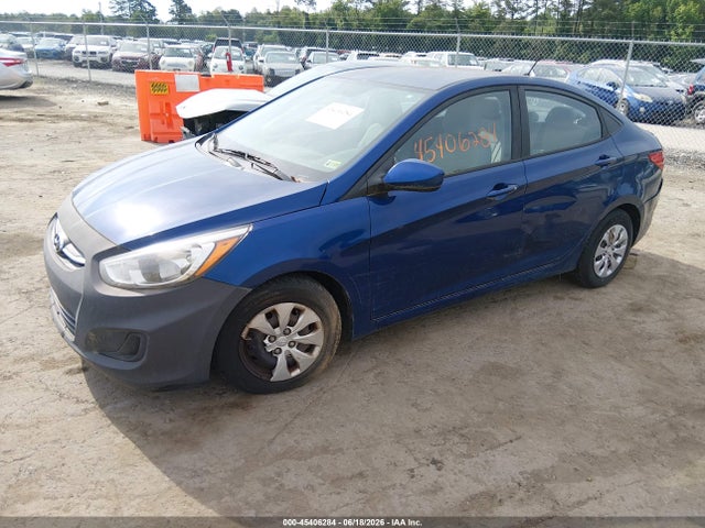 Hyundai ACCENT SE 2017 KMHCT4AEXHU248021 Image 2