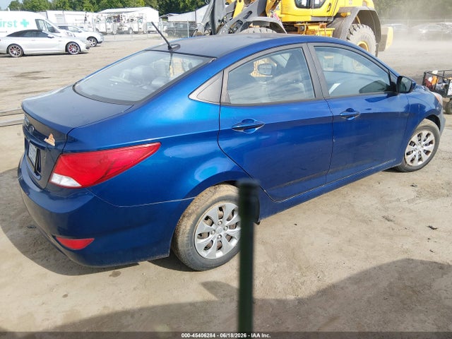Hyundai ACCENT SE 2017 KMHCT4AEXHU248021 Image 4