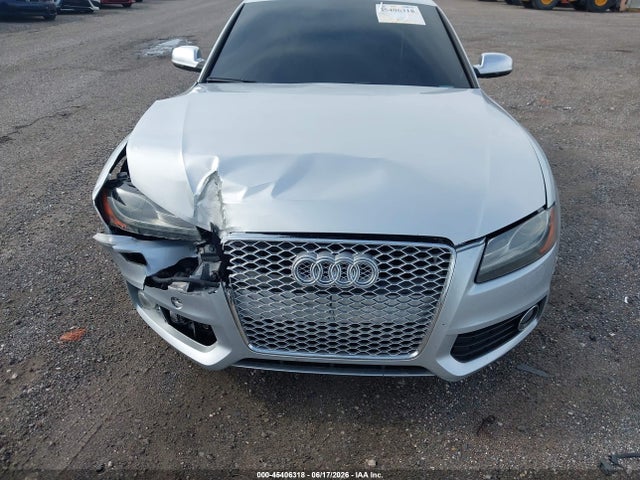 45406318 :رقم المزاد ، WAUVVAFR0BA028622 vin ، 2011 Audi S5 4.2 Premium Plus مزاد بيع