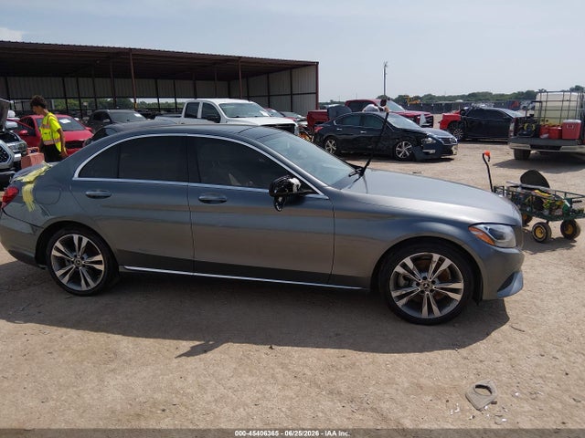 Aukcja sprzedaży 2017 Mercedes-benz C 300, vin: 55SWF4JB3HU211141, numer aukcji: 45406365