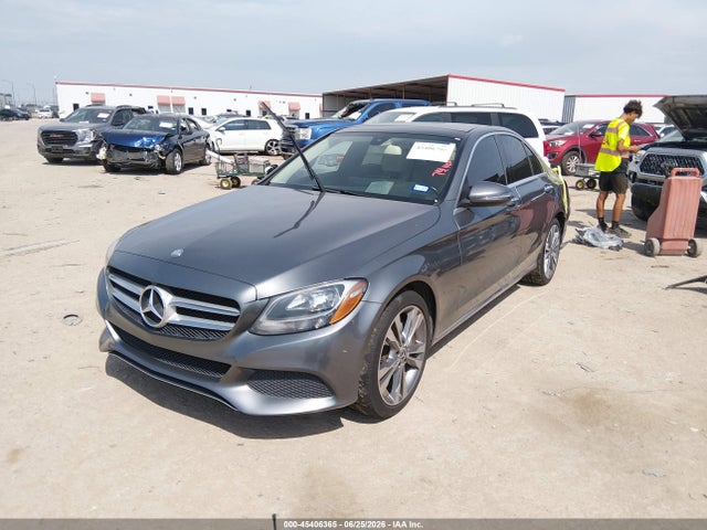 Aukcja sprzedaży 2017 Mercedes-benz C 300, vin: 55SWF4JB3HU211141, numer aukcji: 45406365