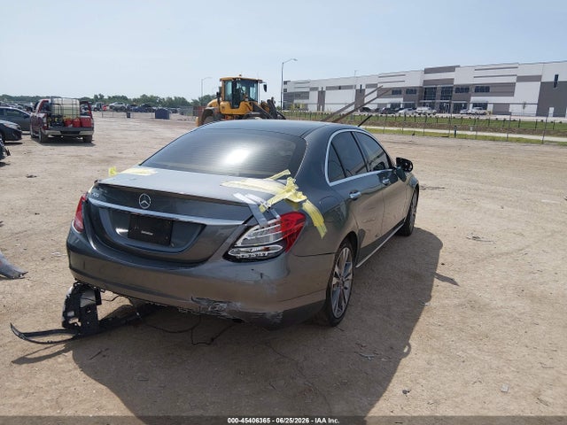 Aukcja sprzedaży 2017 Mercedes-benz C 300, vin: 55SWF4JB3HU211141, numer aukcji: 45406365